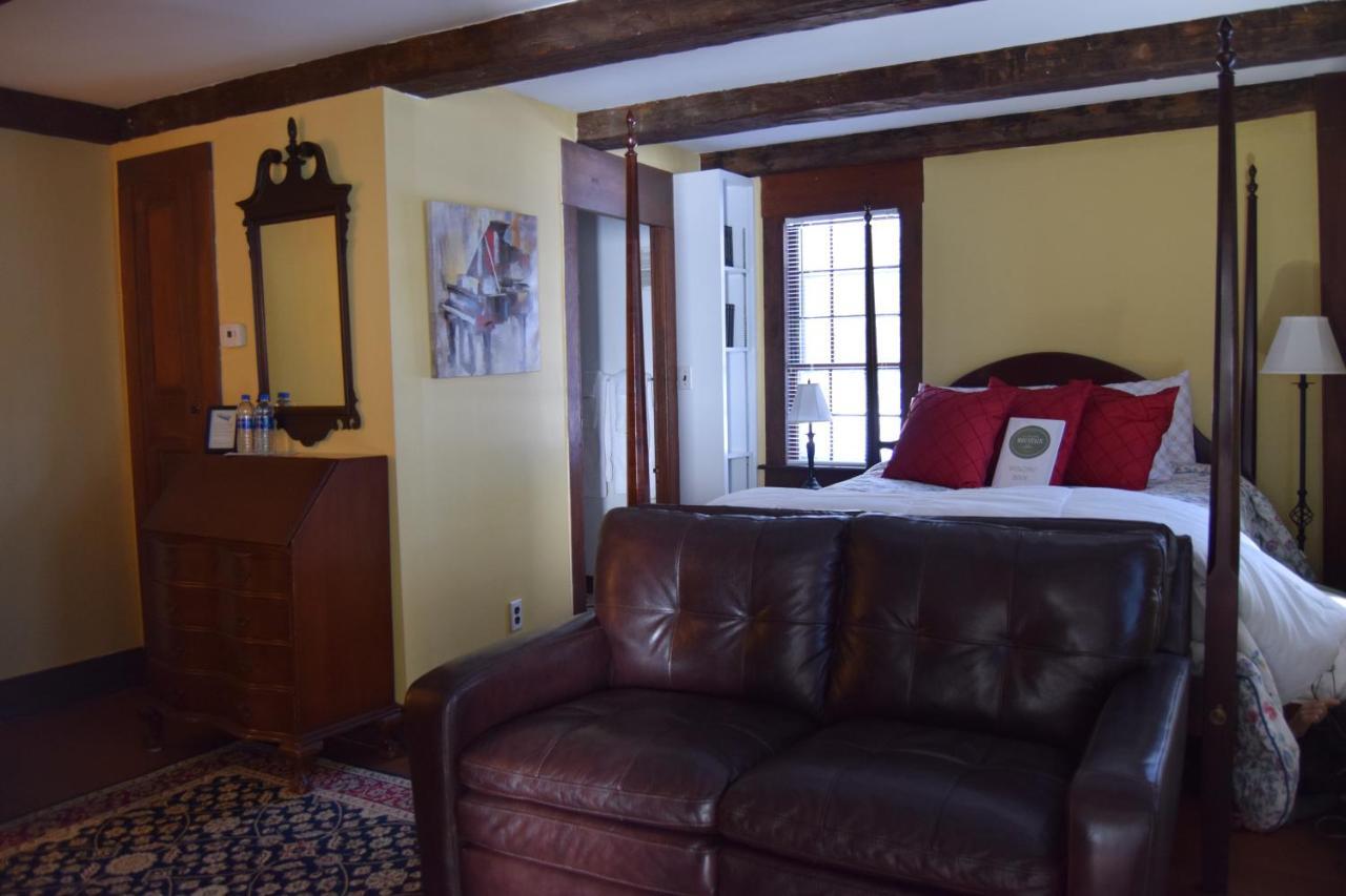 The New Hampshire Mountain Inn Wilmot Extérieur photo