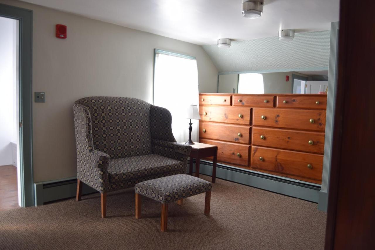 The New Hampshire Mountain Inn Wilmot Extérieur photo