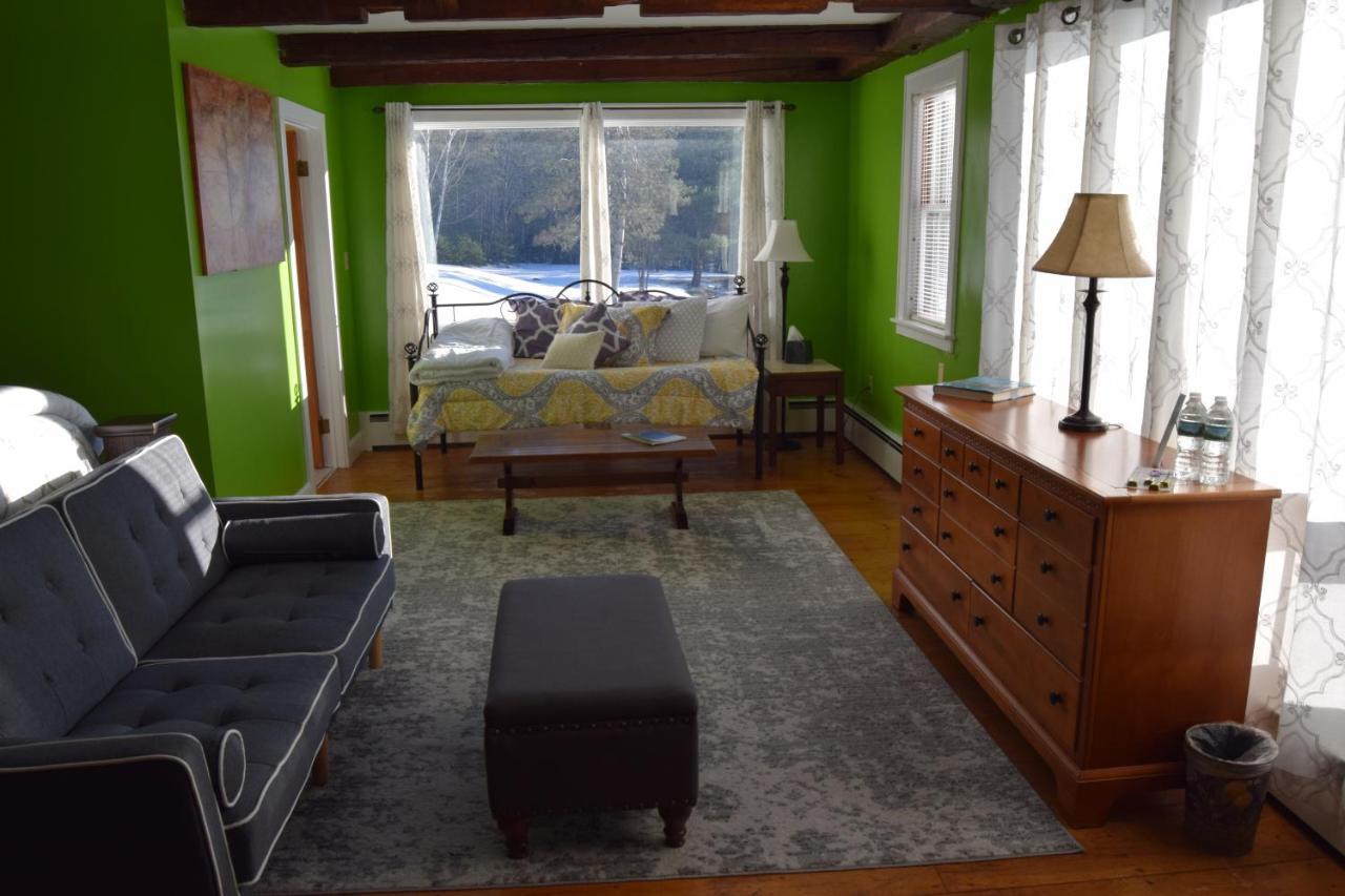 The New Hampshire Mountain Inn Wilmot Extérieur photo